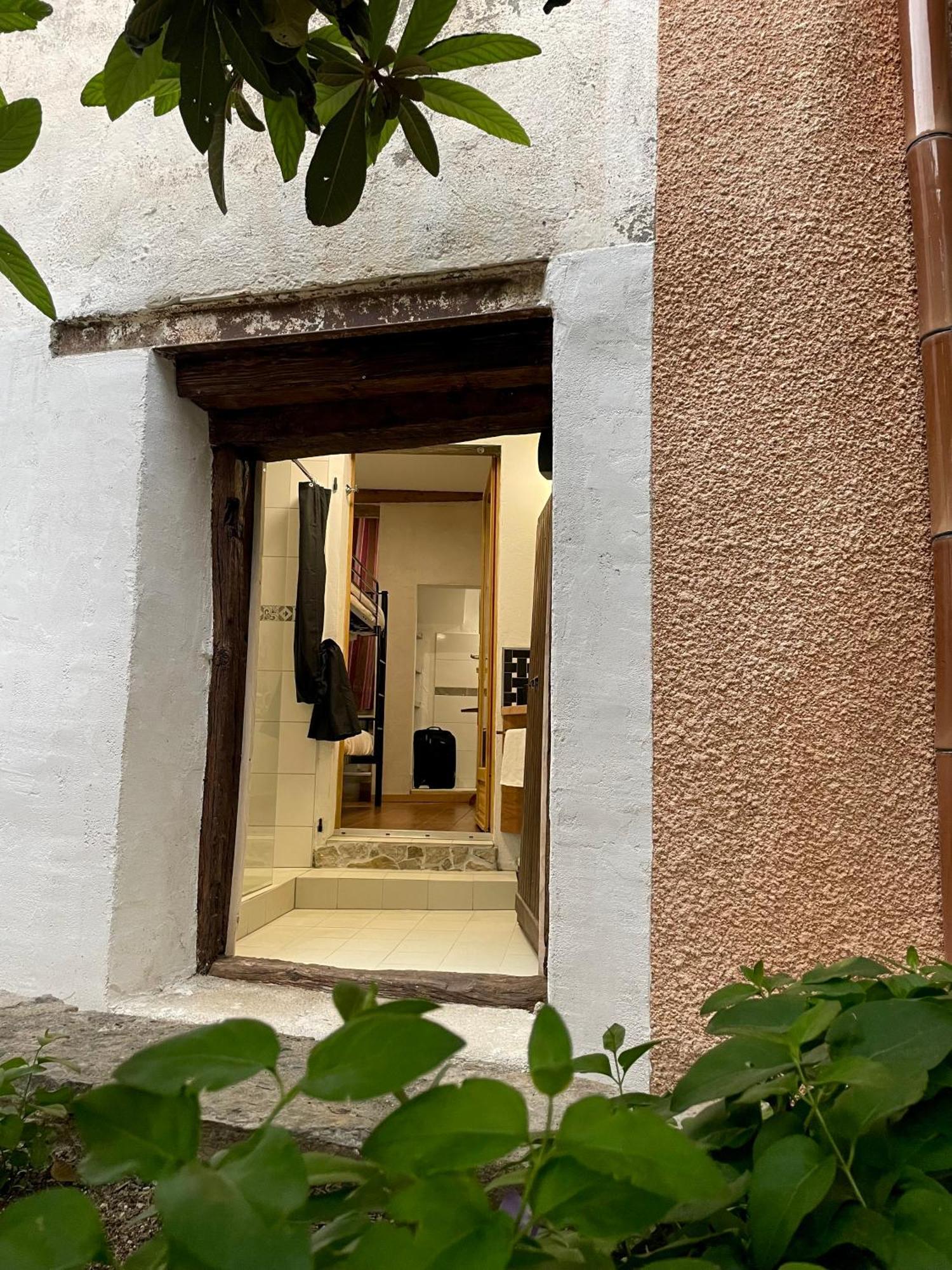 Chambre Le 40 Marches Cucugnan Exterior photo